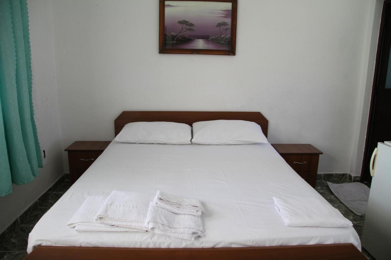 Ferienwohnung Shtepi Pushimi Durrës Exterior foto