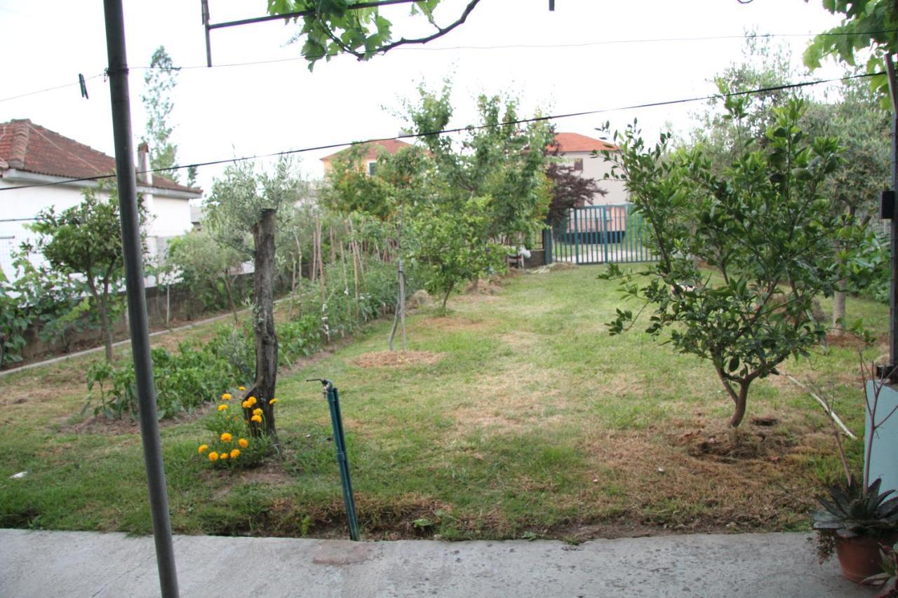 Ferienwohnung Shtepi Pushimi Durrës Exterior foto