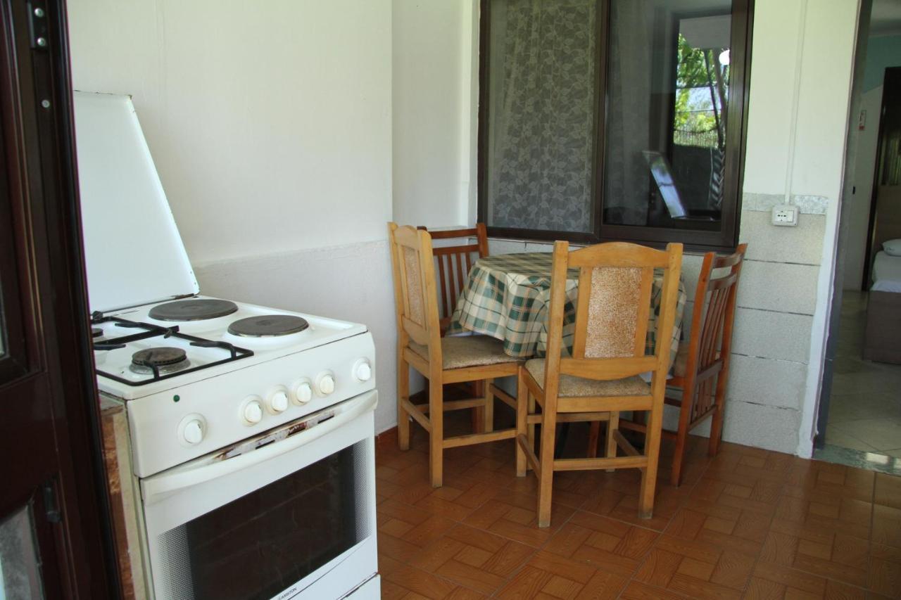 Ferienwohnung Shtepi Pushimi Durrës Exterior foto