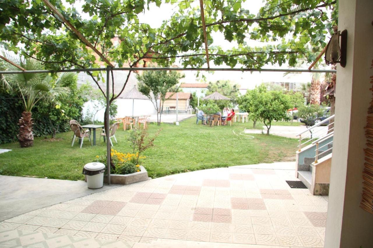 Ferienwohnung Shtepi Pushimi Durrës Exterior foto