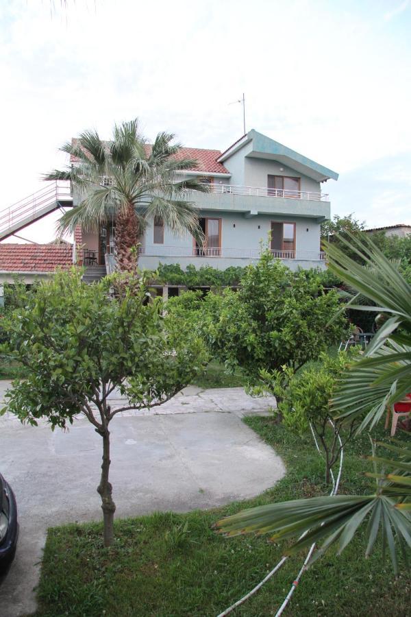 Ferienwohnung Shtepi Pushimi Durrës Exterior foto